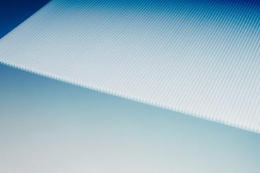 Makrolon S4P 10-6 multi UV weiß, 2100 mm breit 